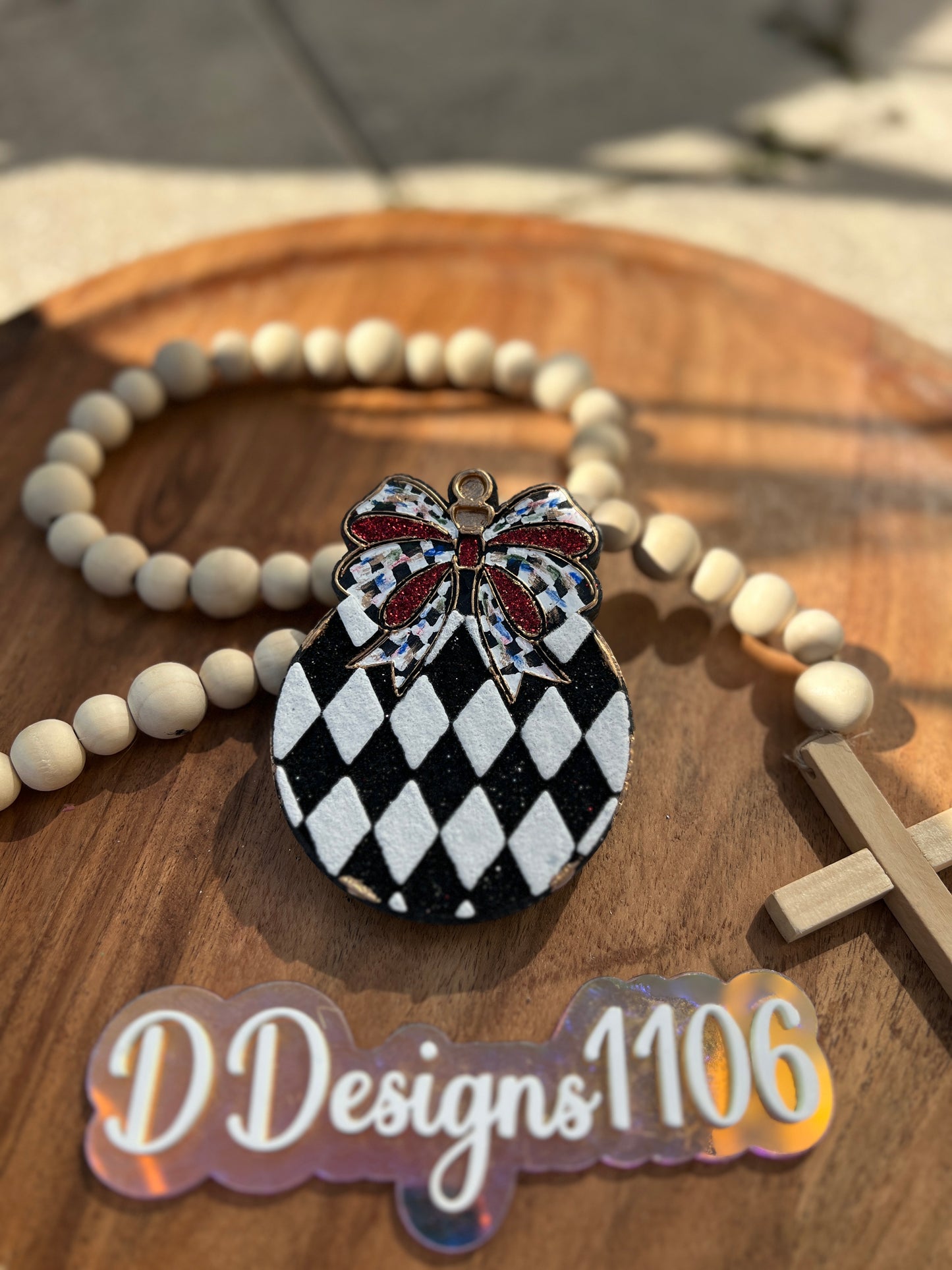 CHECKERED ORNAMENT BOW