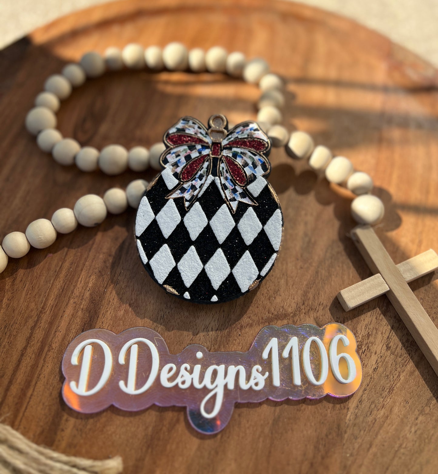 CHECKERED ORNAMENT BOW